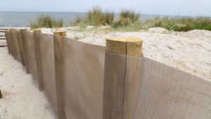 Mobi-Fence™ TRI-X BIODEGRADABLE Sand and Dust Fence 30m x 1m high.
