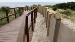 Mobi-Fence™ TRI-X BIODEGRADABLE Sand and Dust Fence 30m x 1m high.